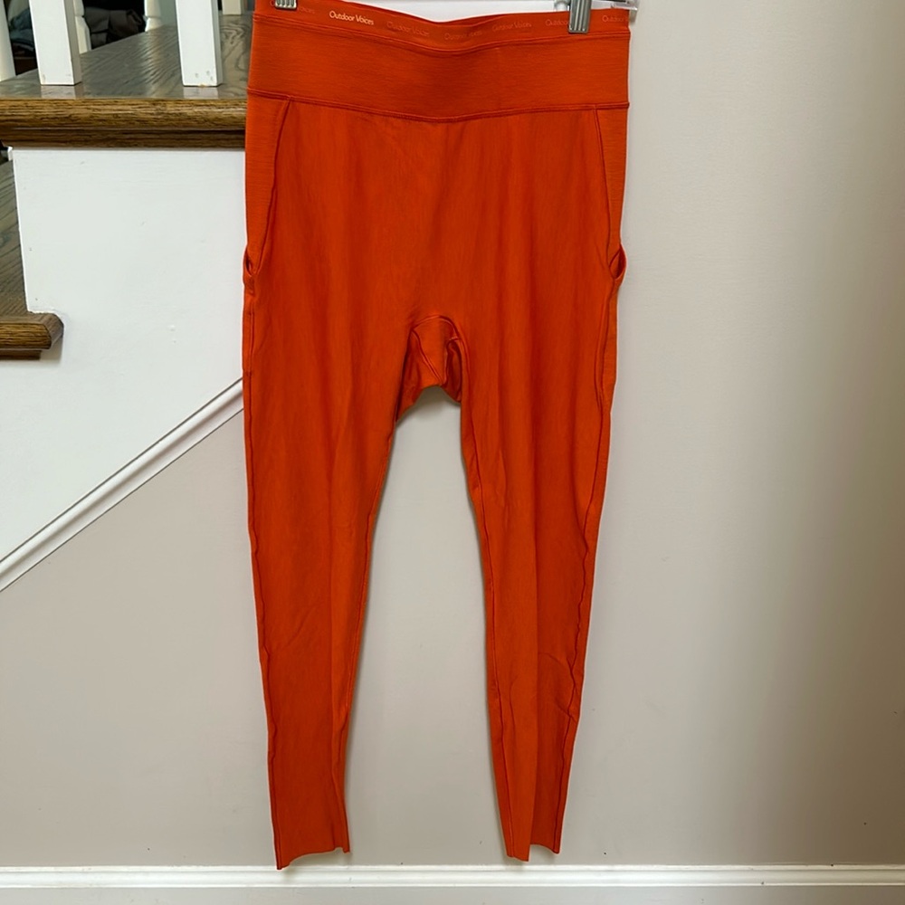 Outdoor Voices like new orange leggings